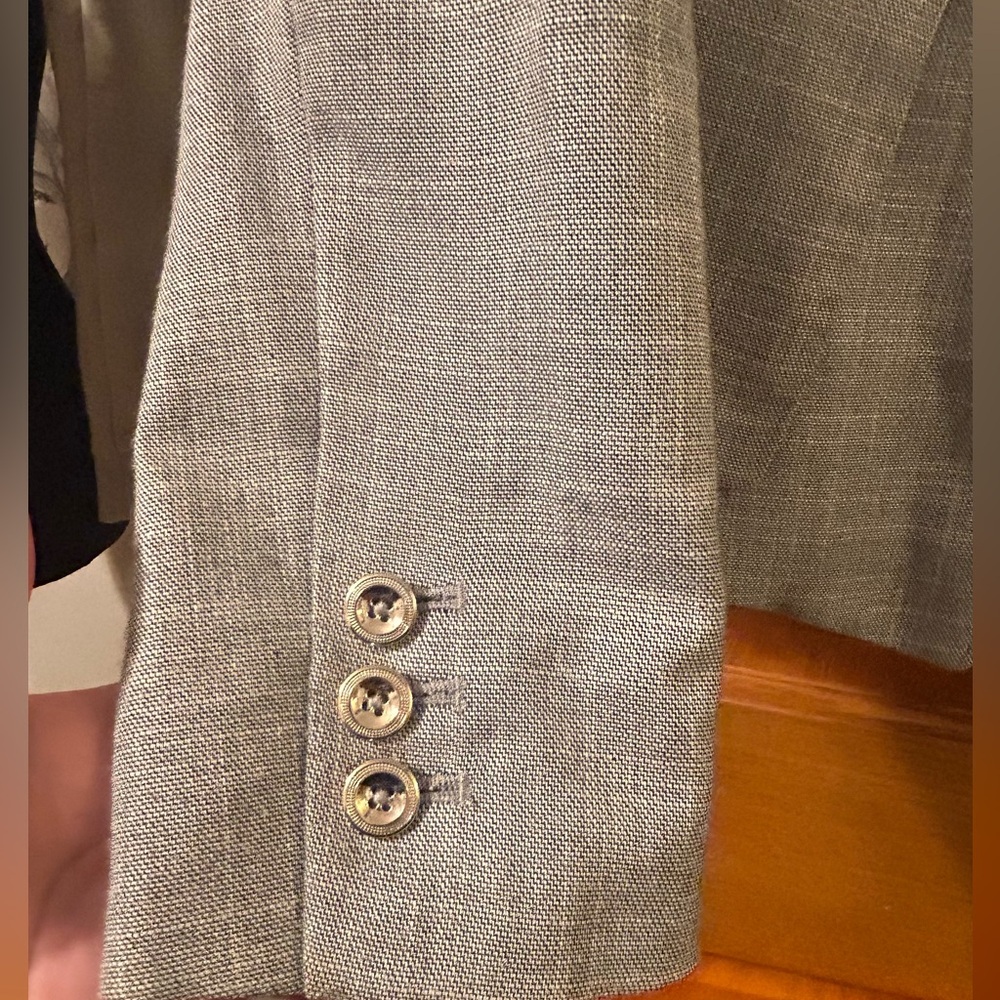 White House Black Market Gray & White lined Blazer size 10 - Picture 6 of 12